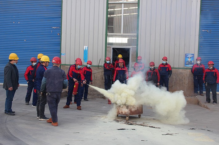 消防演練現(xiàn)場(chǎng) 消防演練現(xiàn)場(chǎng)