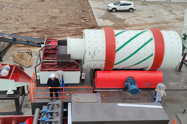 撬裝式土壤淋洗設備運行現場